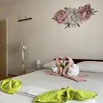 Nicole アパート ザダル